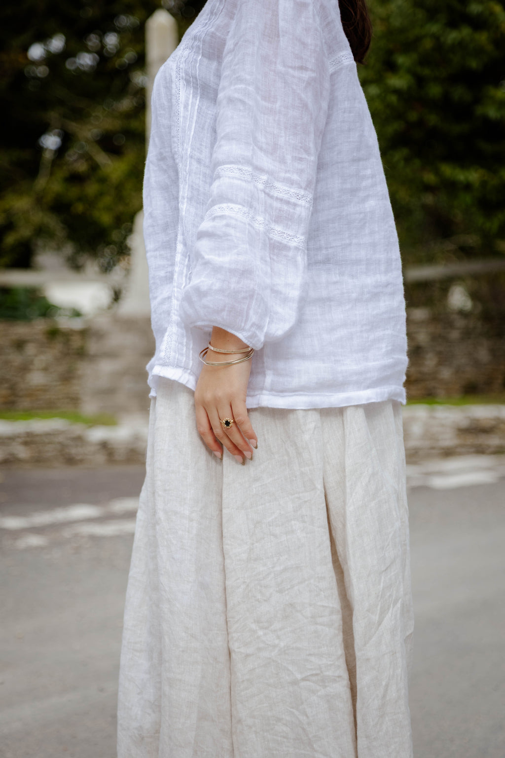 Oval Beaded Cluster Ring with Blue Sapphire